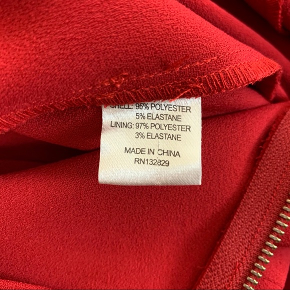 L’Academie Leah jumpsuit in red size large - Picture 10 of 12